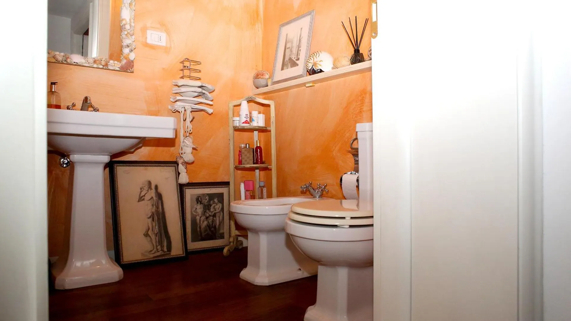 Magnolia Italian Hostings Hotel Bologna Guest house